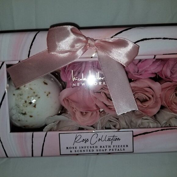 BRAND NEW ROSE COLLECTION BATH SOAP - Picture 6 of 7